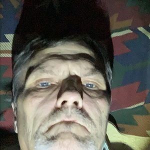 Meet your Posher, Troy